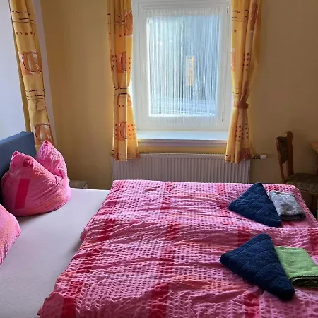 Gastehaus Alpina Guest house