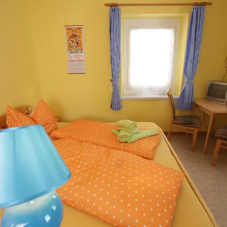 Gastehaus Alpina Guest house